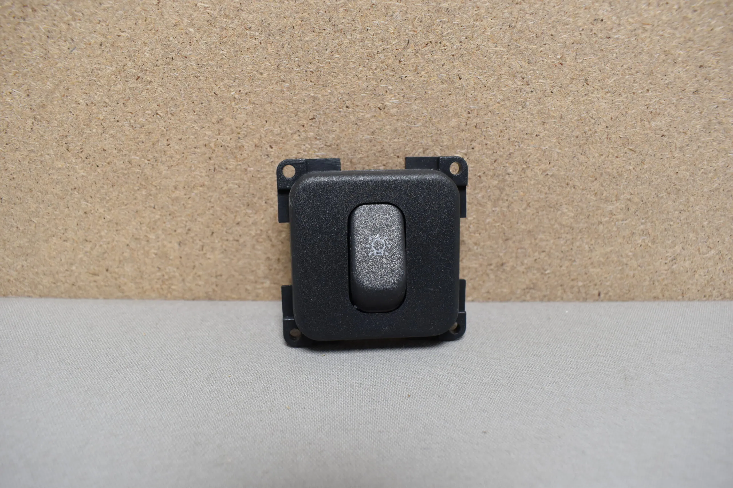 CBE Licht-Wechselschalter,schwarz – Bild 2